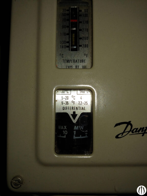 Thermostat Danfoss RT108 with capillary 2