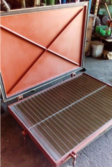Steel door-ventilation hatch