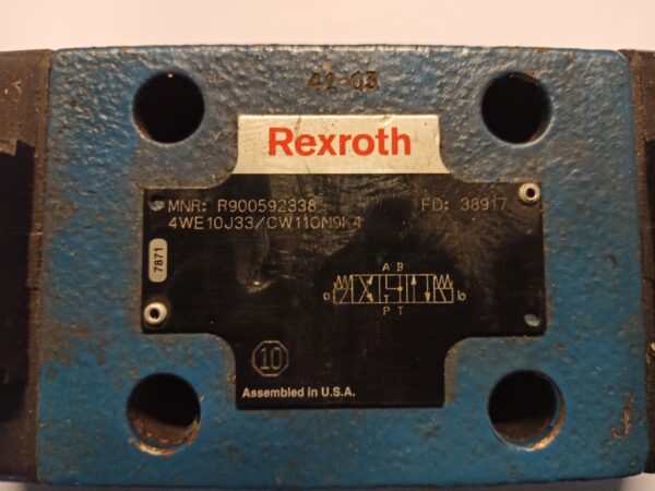 Rexroth 4WE10J33 CW110N9K4