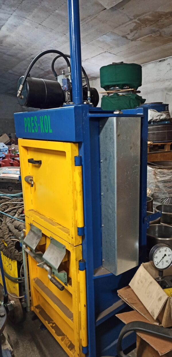 Pres-Kol Trash compactor HPPA5-2502 1